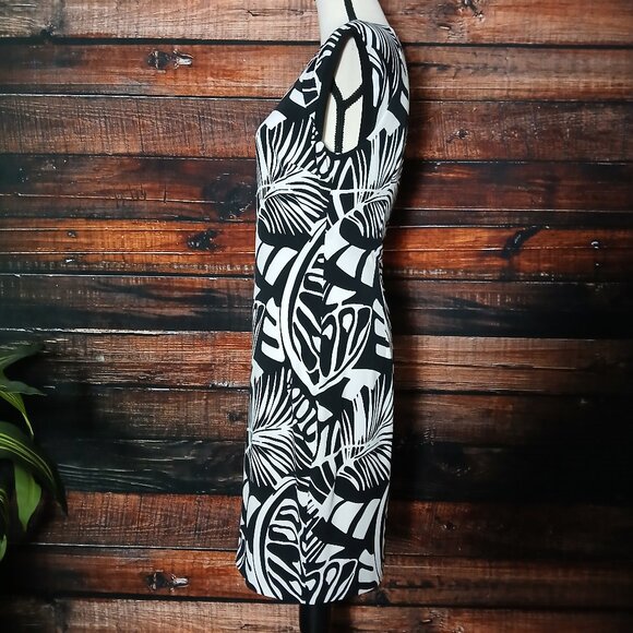 Cache Dress Size 8 White Black Leaf Sheath Cap Sleeve Lined Stretch Made In USA - Picture 6 of 8